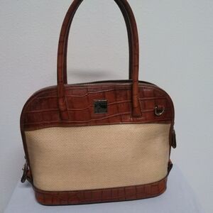 Elegant Brown and Cream Handbag